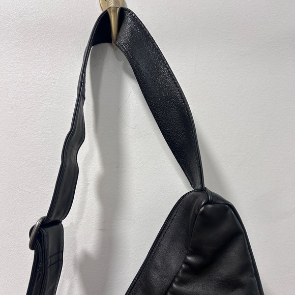 AmeriBag | Leather sling shoulder bag - Picture 2 of 16